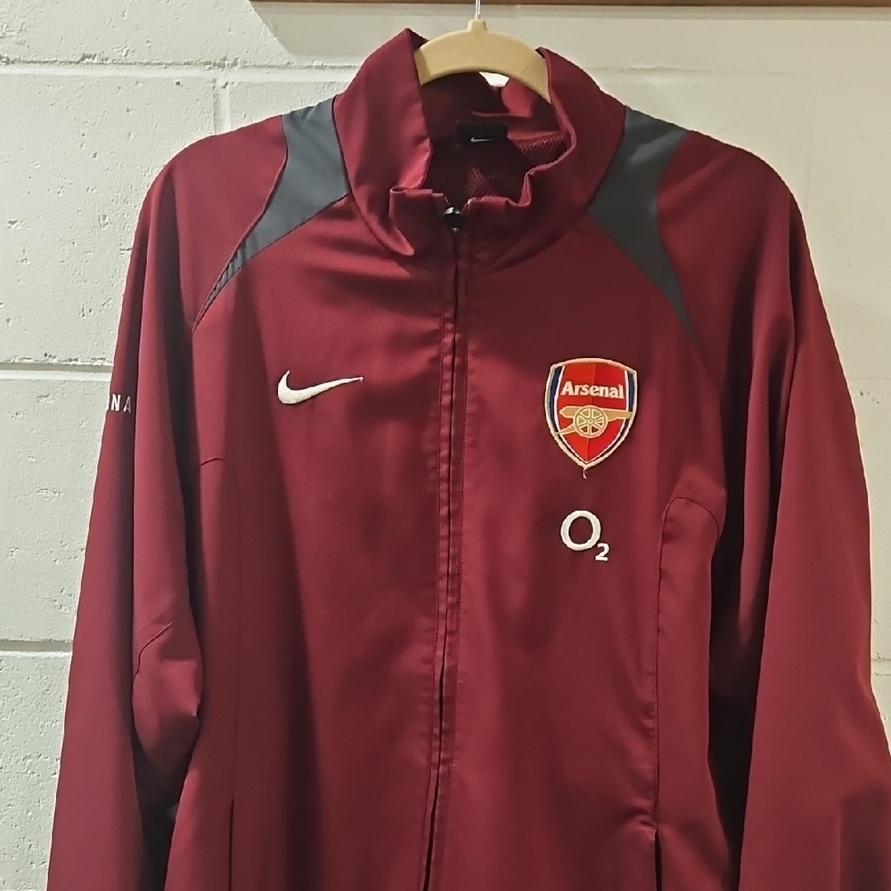 Nike Arsenal Men's Burgundy Windbreaker